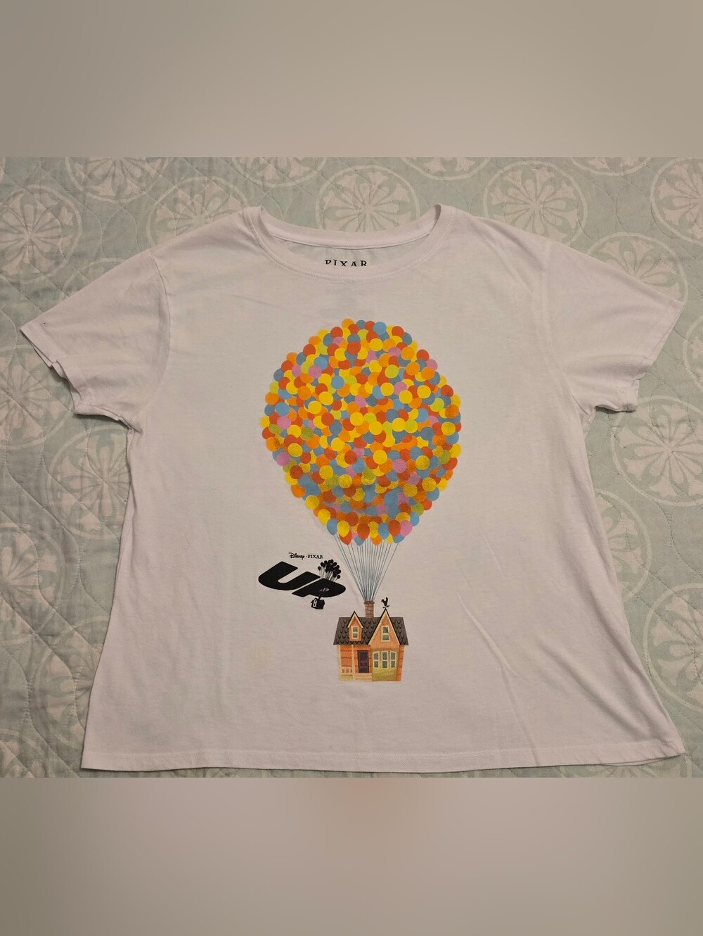 Disney Pixar "UP" White Balloon House Graphic T-Shirt, Women's XL